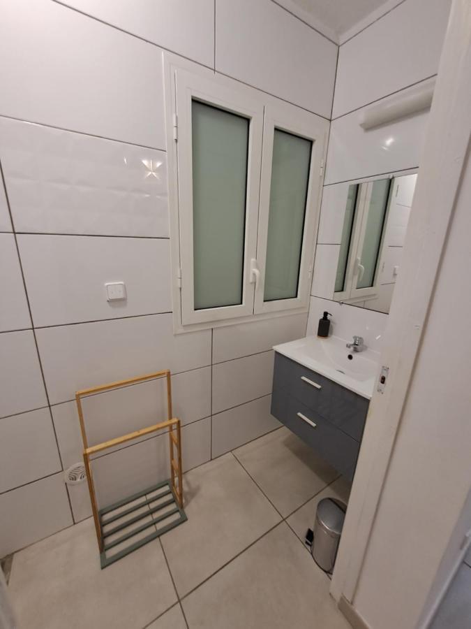 Logement Cosy T2, Centre Ville De Saint-Pierre Exterior photo